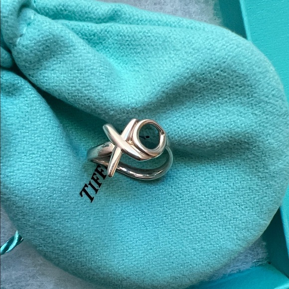 100% Authentic Tiffany&Co Paloma Picasso XO ring in Sterling silver - size 4.5